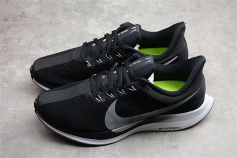 The nike zoom pegasus 35 turbo has a strong list of pros. Nike Men's Zoom Pegasus 35 Turbo Review - Lace Up For ...