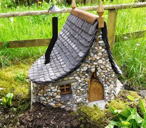 Gorgeous Miniature Stone Houses Handy Diy