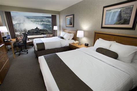 Oakes Hotel Overlooking The Falls Deals And Reviews Niagara Falls Can