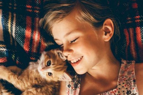 When can you leave your new puppy or kitten home alone?