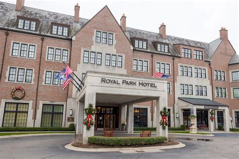 Royal Park Hotel Hotels In Rochester Mi Near Detroit And Auburn Hills