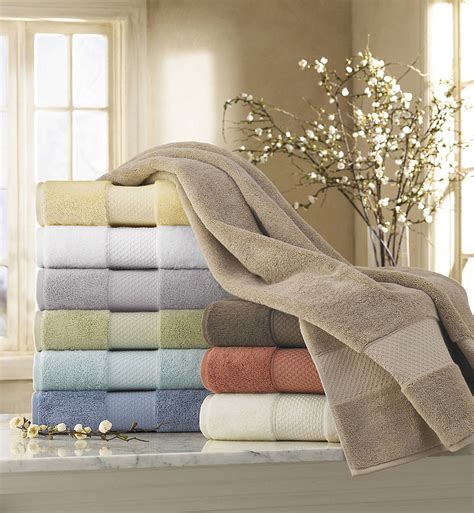 Poshmark makes shopping fun, affordable & easy! Towels Kassatex Ottoman Elegance Collection Towels Bath ...