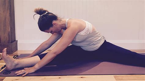 10 Yin Yoga Poses For Clarity This Fall