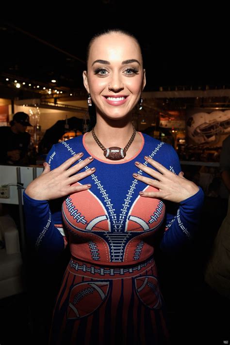 With the new england patriots and seattle seahawks providing fireworks at the end of the first half of super bowl xlix, katy perry brought some too, literally. KATY PERRY at Pepsi Super Bowl XLIX Halftime Show Press ...