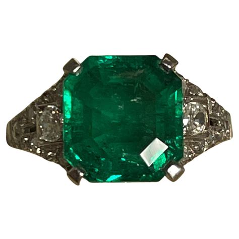 Art Deco 320 Carat Colombian Emerald Cut Emerald And Baguette Diamond