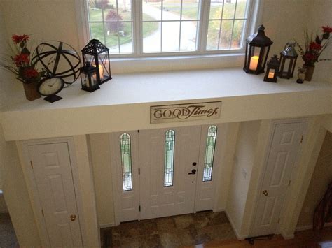 20 Foyer Ledge Decorating Ideas