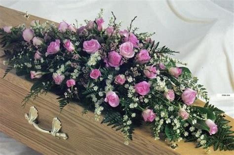 Soft Pink Rose Coffin Spray Buy Online Or Call 01375 374155