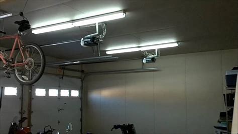 A highly reliable garage ceiling storage lift you can purchase to lift and secure your small engines, extensive tools, and more. Top 50 Ceiling Design Ideas for Garage - Home Decor Ideas UK