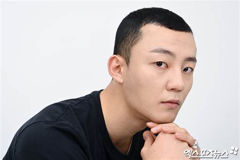 Jun 24, 2021 · 빅픽처엔터테인먼트는 김지훈, 윤진서, 최윤소, 김태형, 김바다, 정우연, 김민귀, 이시우 등 다채로운 매력을 가진 배우들이 소속된 종합 엔터테인먼트 기업이다. '루카' 김민귀 "모델→배우 전향, 조급함 있었지만 선택 후회 ...