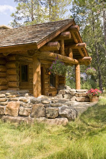 22 Cozy Cabins Perfect For Mountain Vacation