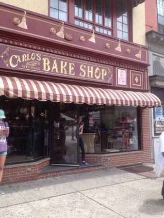 Carlo's Bakery, Hoboken - Menu, Prices & Restaurant ...