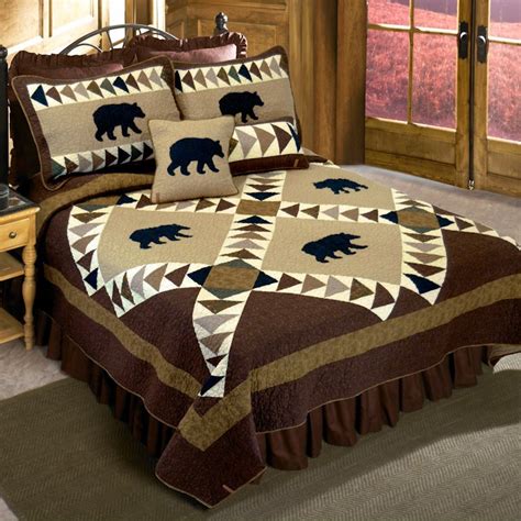 Woodcut Bear Quilted Bedding Set Queen