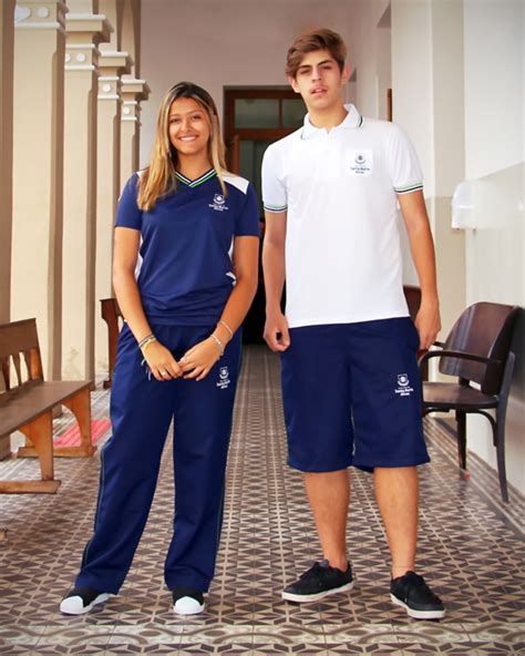 Total Imagem Modelo De Uniforme De Escola Br Thptnganamst Edu Vn