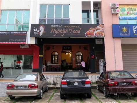 Restaurants populaires à taman molek. Nyonya Dinner at MaMa Nyonya Restaurant in Taman Molek ...