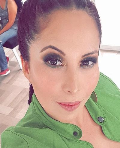 In 1960, she began her acting career, which continues to this day. Isela from Ciudad de Mexico, Mexico seeking for Man - Rose ...