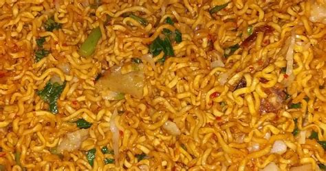 2 bungkus atau 4 keping mie telur kering burung dara, direbus hingga matang lalu tiriskan. Resep Mie goreng burung dara oleh Ziie Jambak - Cookpad