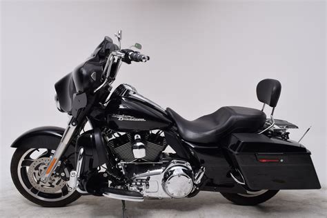 Pre Owned 2010 Harley Davidson Flhx Touring Street Glide