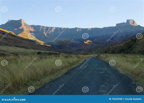 Amphitheatre Royal Natal National Park Drakensberg Mountains Kwazulu