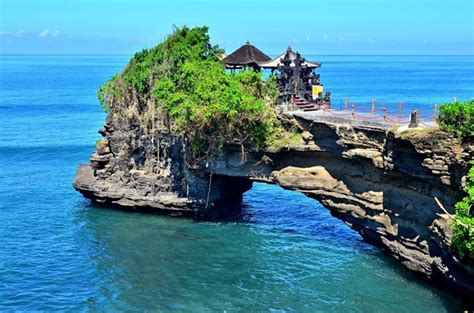 Indonesia’s Bali island named world’s best destination | Vietnam+