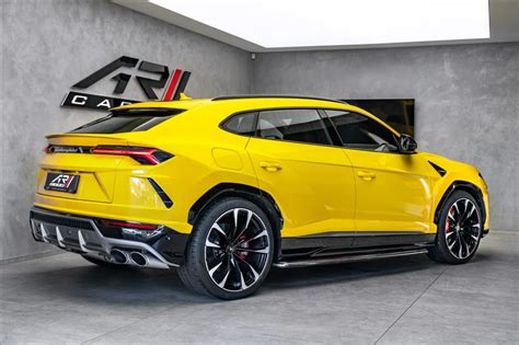 Lamborghini Urus Hud Panorama 360° Tažné Ar Cars Sro