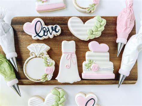 How To Decorate Wedding Cookies Summers Sweet Shoppe