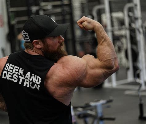 Muscle Lover American Ifbb Pro Bodybuilder Seth Feroce