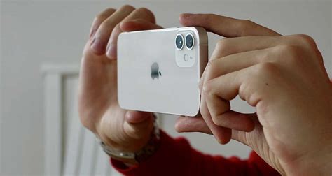 Apple Presenta 4 Modelli Del Nuovo IPhone 13 Llow It