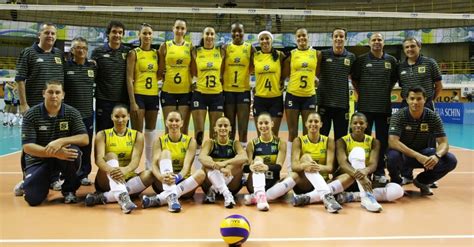 Marcou 40 pontos de ataque, 15 de bloqueio, 4 de saque e cometeu 11 erros. Assistir ao Vivo Vôlei Feminino Brasil X Turquia ...