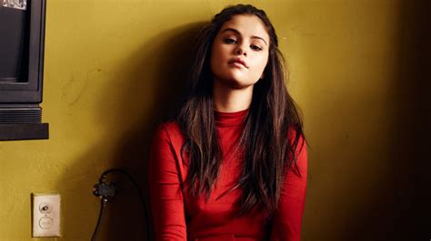 Selena Gomez Instyle Uk 2015 Wallpapers 1280x720 225976