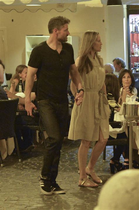 I migliori ristoranti a roma. HILARY SWANK and Philip Schneider at Dinner at Pierluigi ...