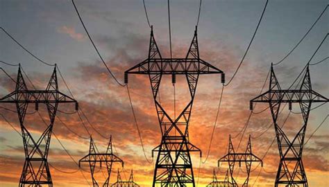 جنوری کیلئے فیول پرائس ایڈجسٹمنٹ، بجلی نرخ 610 روپے بڑھانے کی تجویز، 60 ارب کا اضافی بوجھ پڑے گا