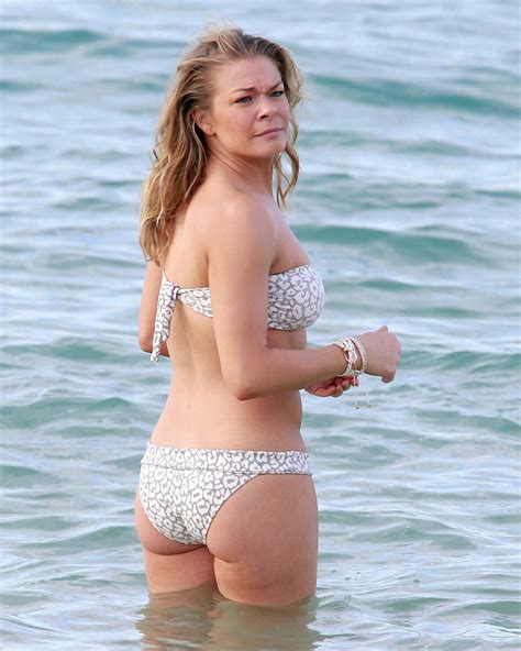 Leann Rimes Showing Off Her Bikini Body In Hawaii Photos
