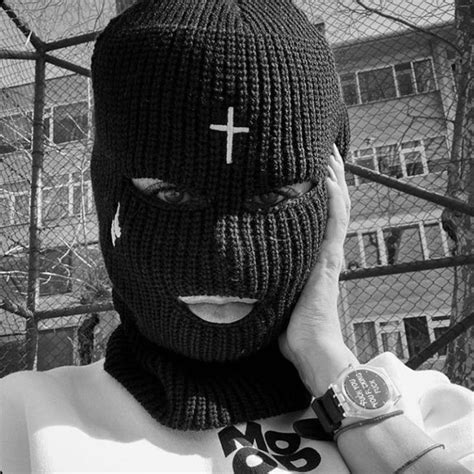 Ski mask features the embroidered heartbreak logo at the top near the forehead & embroidered sniper gang logo on. Pin by arthoegrunge | grunge wannabe on mask in 2020 | Gangster girl, Ski mask, Gangsta