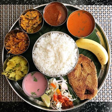 Download goan fish curry images and photos. 10 Best Fish Thali Places in Goa | LBB Goa