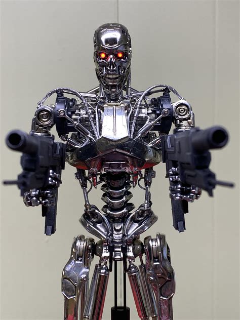 Hot Toys Movie Masterpiece Mms33 Terminator T 800 Endoskeleton With