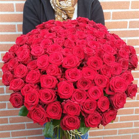 Bouquet De 101 Grandes Roses Rouges Livraison Toulouse Calypso Fleurs