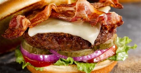 Knoxville restaurants offer lunch and dinner discounts