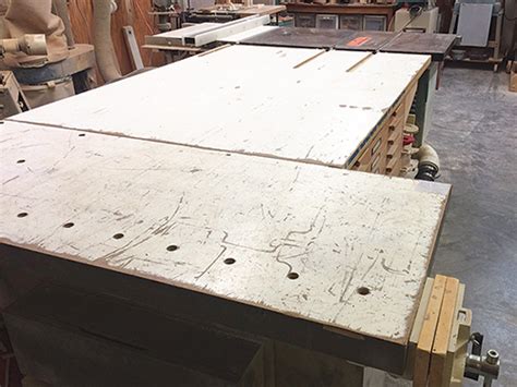 I have a big, old, heavy, wooden table that i'm not using. Can I Use Plywood As Table Surface : When And How To Use Plywood Underlayment - You can skip ...