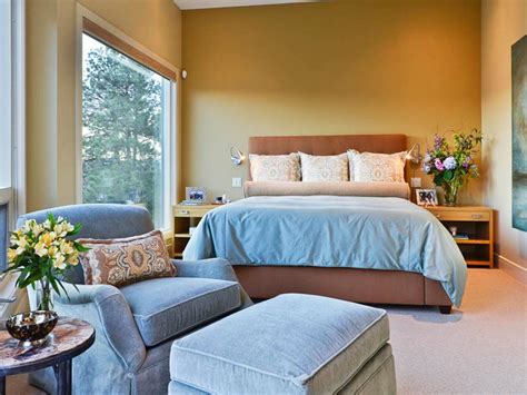 Warm Up Your Color Palette With Rust Hgtv Dream Home