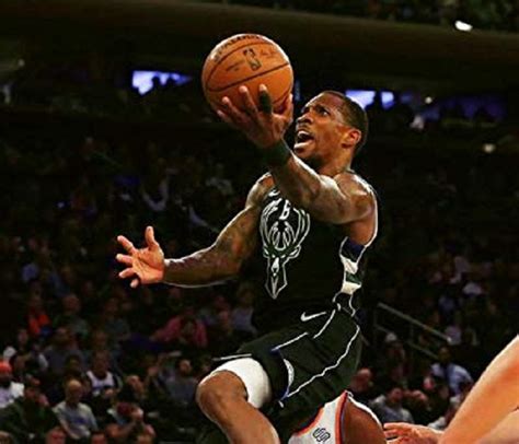 Ryen russillo joins sportscenter to discuss reports of the phoenix suns finalizing a deal to trade eric bledsoe to the milwaukee bucks. Eric Bledsoe Bio - Affair, Married, Wife, Net Worth ...