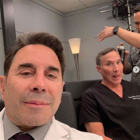 Take A Closer Look At Drs Terry Dubrow And Paul Nassif S Friendship E News