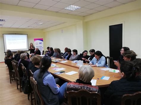 Women's Committee Meeting at Medical University - Georgian Trade Unions ...