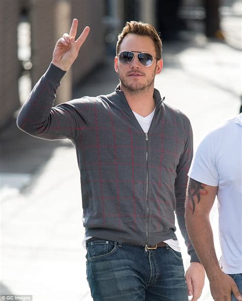 Chris pratt is about to start filming jurassic world 3, and may have divulged more than he should've about the big movie and. Chris Pratt teases the storyline behind Jurassic World 2 ...