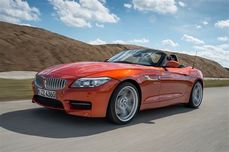 Unlike its predecessor, the bmw e89 z4 features an automatic retractable hardtop convertible roof like the mercedes slk, and can be raised and lowered in under 19 seconds. BMW Z4 Roadster LCI (E89) specs - 2013, 2014, 2015, 2016 ...