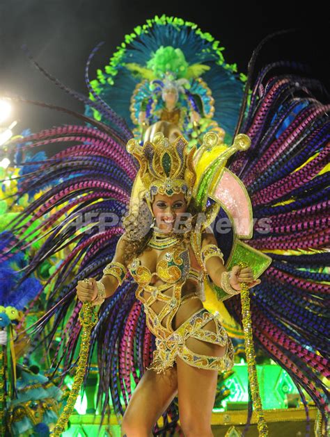 豪華絢爛！リオのカーニバル、熱狂最高潮に ブラジル 写真38枚 国際ニュース：afpbb News
