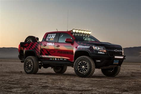 2017 Chevrolet Colorado Zr2 Makes Its Race Debut Looks Awesome Gm