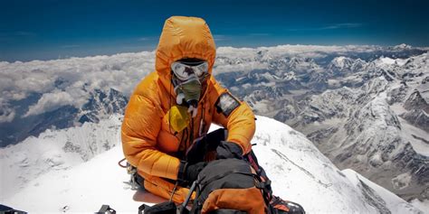 Mount Everest Besteigung Diese Ausrüstung braucht man