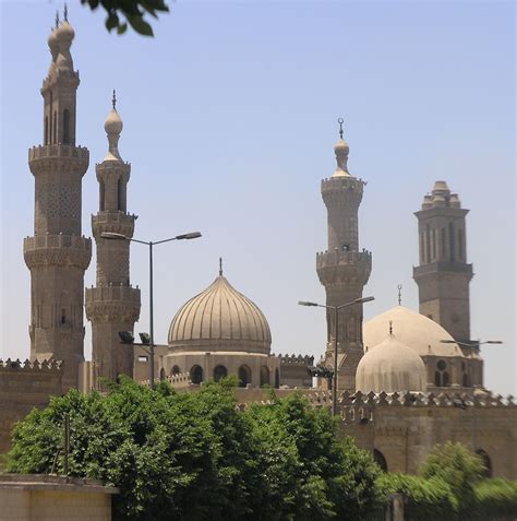 Who founded al azhar mosque? Al-Azhar Mosque - Wikipedia