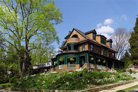 Designing A New Shingle Style House With Classic Old Style