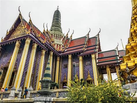 Top 3 Temples You Must See In Bangkok Thailand Find Love And Travel